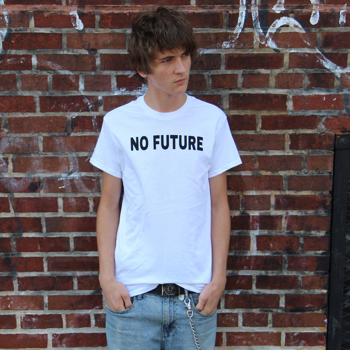 NO FUTURE
